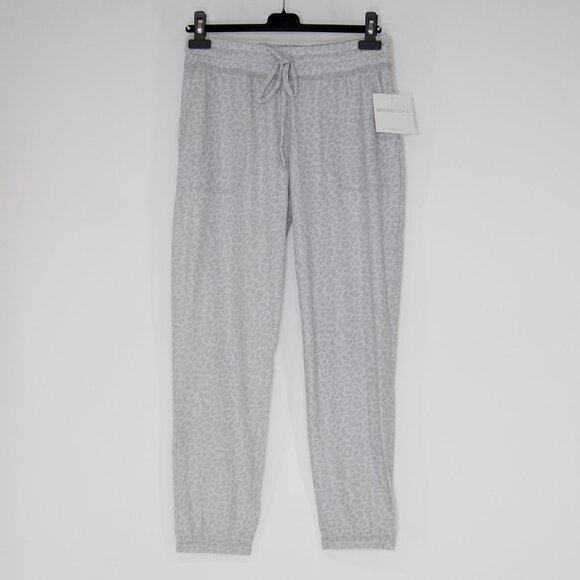 Beyond Yoga Pants - BeyondYoga Lounge Around Jogger Leopard Print.